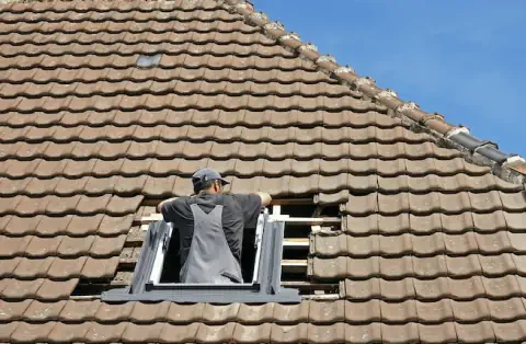 Pose de velux à la Rochelle